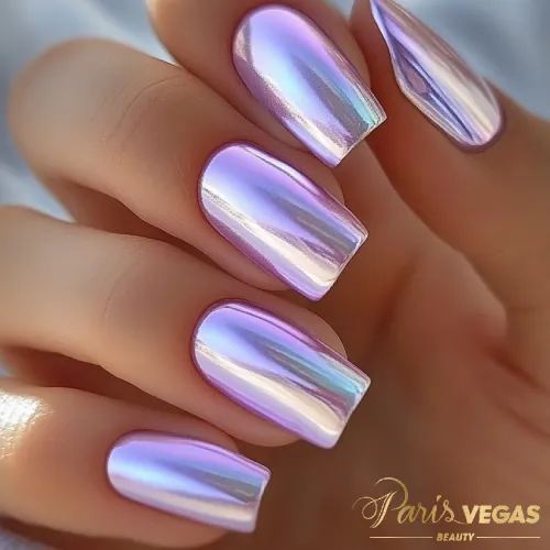 Esmaltação metalizadas, criadas por manicure em São Paulo no Paris Vegas Beauty, com acabamento brilhante e sofisticado.