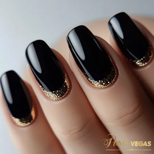 Esmaltação preto com glitter dourado em São Paulo – descubra a melhor opção na Zona Sul.