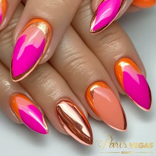 Unhas coloridas com brilho e glamour, feitas por nail designer perto de você.