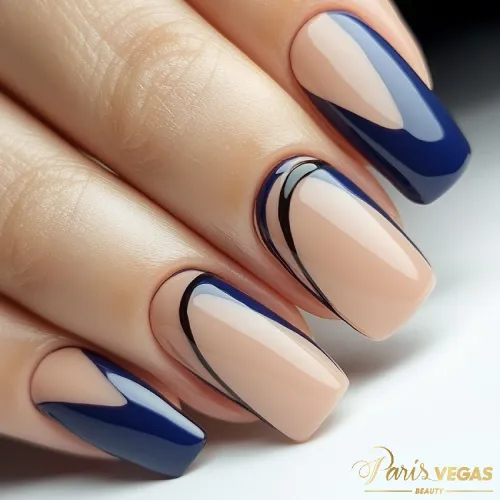 Esmaltação com detalhes azuis, design moderno e sofisticado feito no salão Paris Vegas Beauty em Moema.