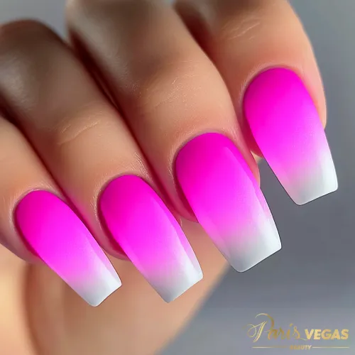 Unhas pink com efeito ombré neon, um design vibrante e moderno para suas mãos.