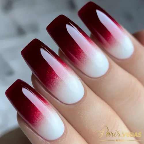 Unhas vinho com estilo babyboomer, design elegante e sofisticado feito por nail designer perto de você.