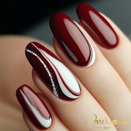 Esmaltação com curvas, design elegante e sofisticado feito no salão de cabeleireiro Paris Vegas Beauty em Moema.